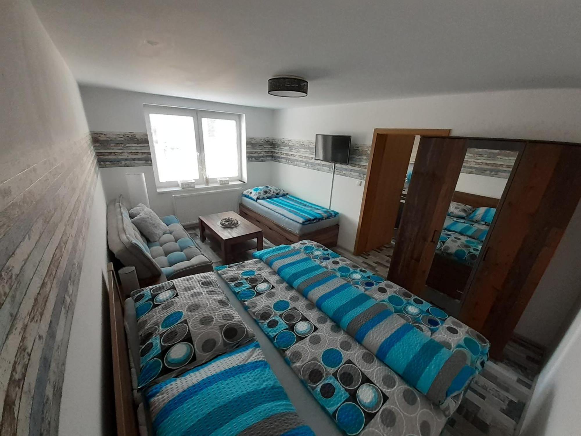 Apartman S Privatni Virivkou Bzenec Buitenkant foto